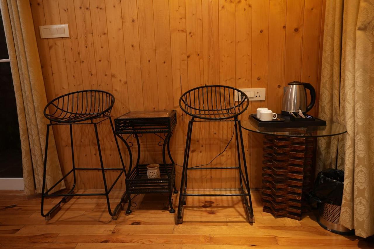 Thehimalayanliving Whistling Pines Otel Mukteshwar Dış mekan fotoğraf