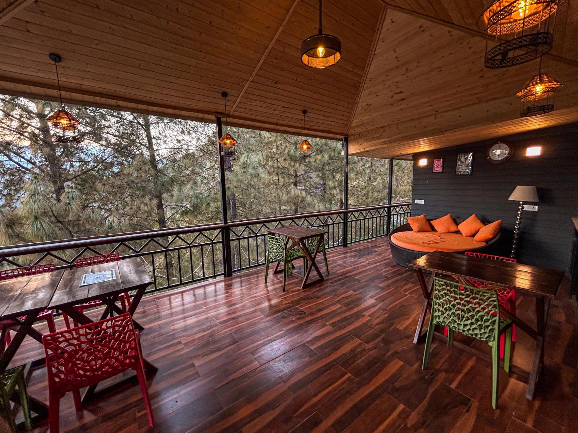 Thehimalayanliving Whistling Pines Otel Mukteshwar Dış mekan fotoğraf