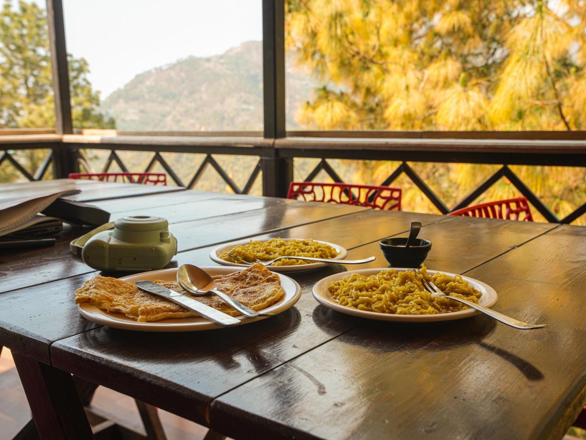 Thehimalayanliving Whistling Pines Otel Mukteshwar Dış mekan fotoğraf