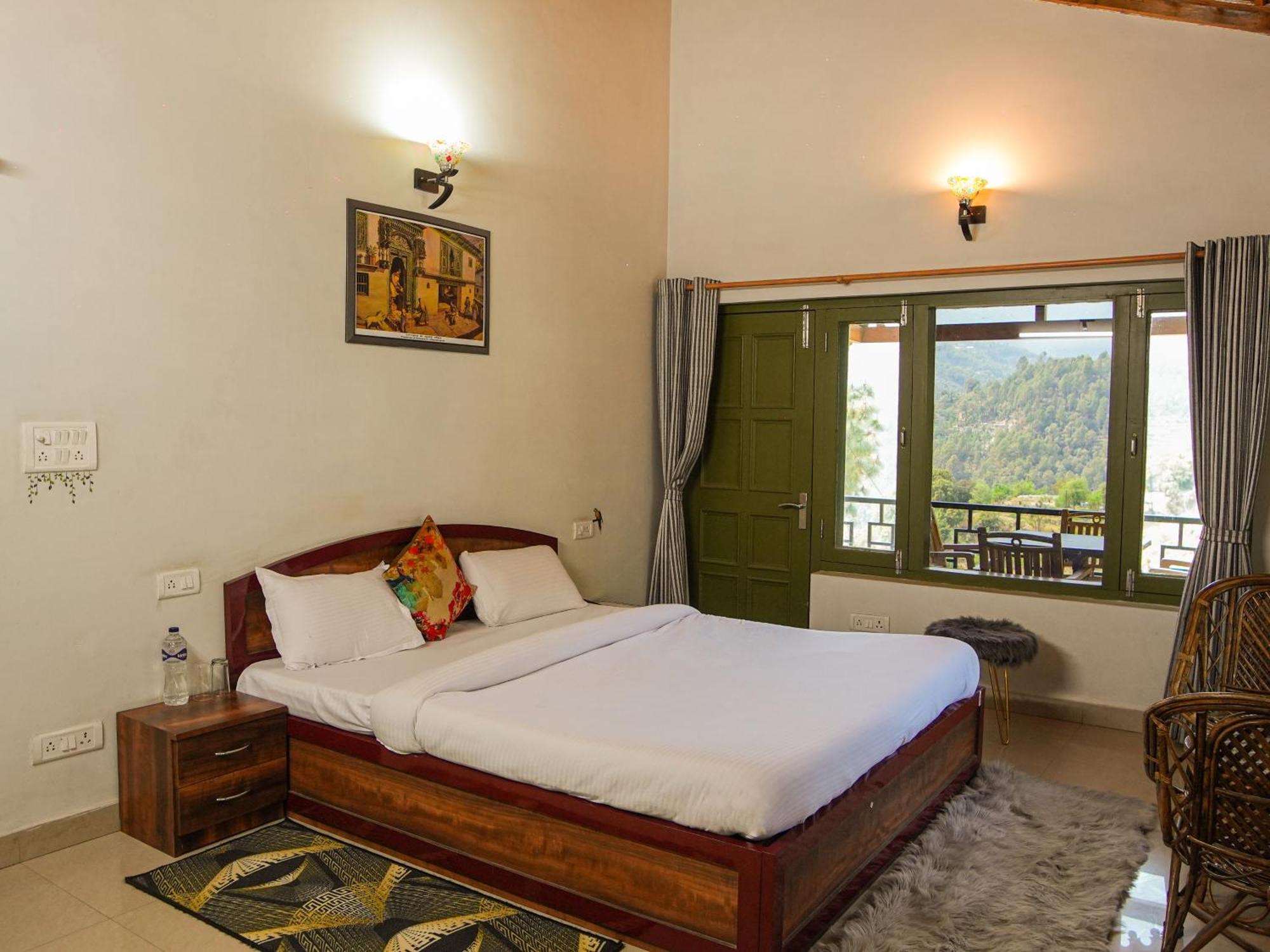 Thehimalayanliving Whistling Pines Otel Mukteshwar Dış mekan fotoğraf