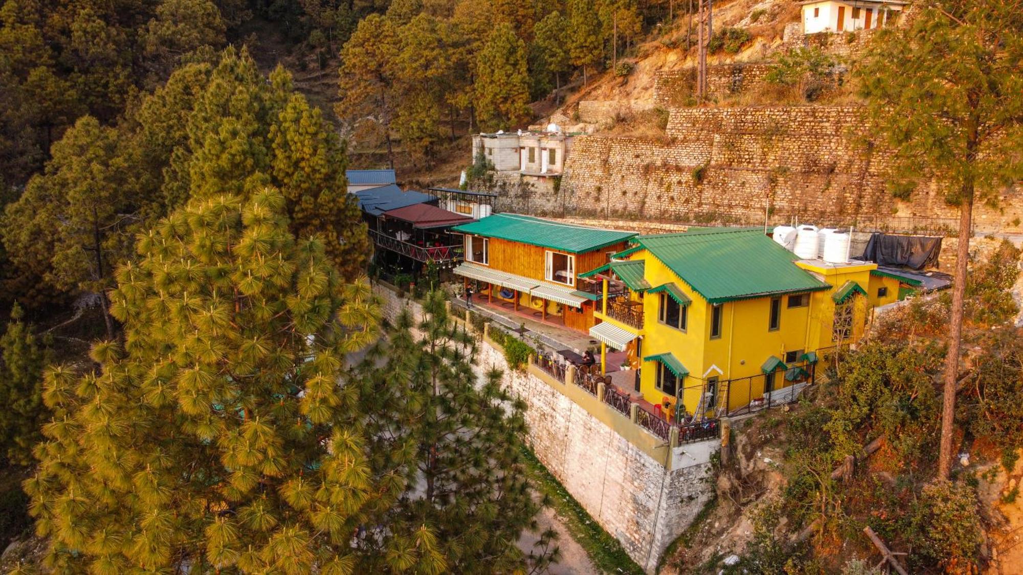 Thehimalayanliving Whistling Pines Otel Mukteshwar Dış mekan fotoğraf