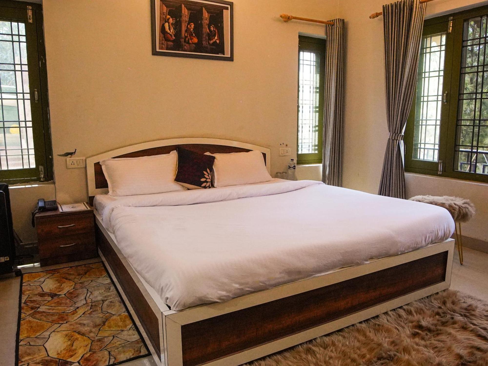 Thehimalayanliving Whistling Pines Otel Mukteshwar Dış mekan fotoğraf