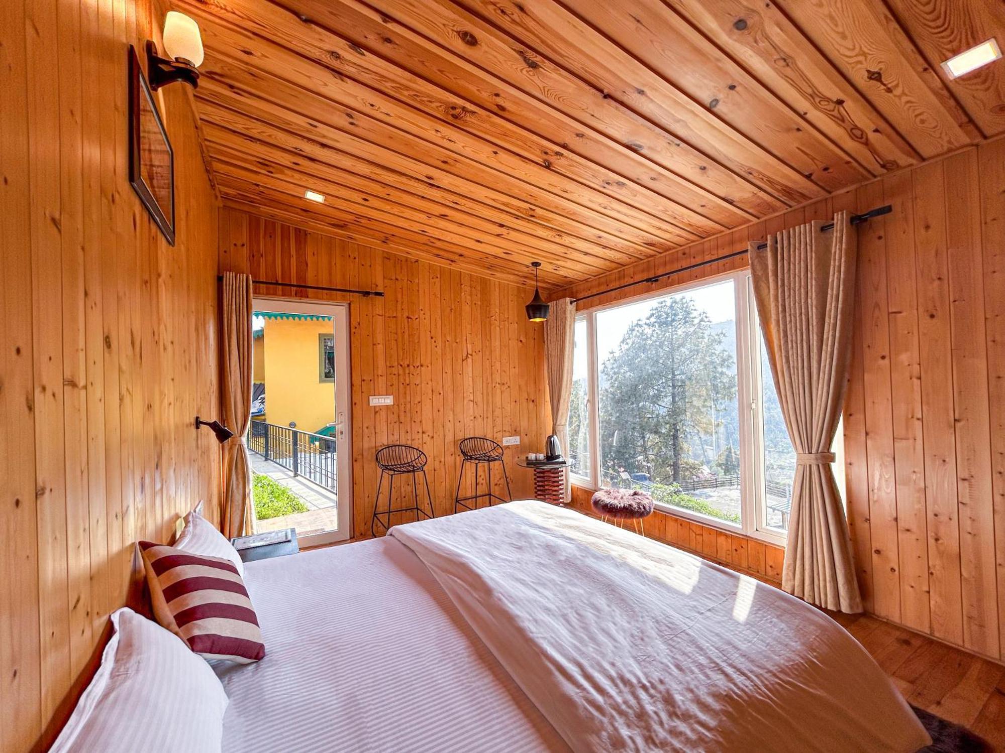 Thehimalayanliving Whistling Pines Otel Mukteshwar Dış mekan fotoğraf