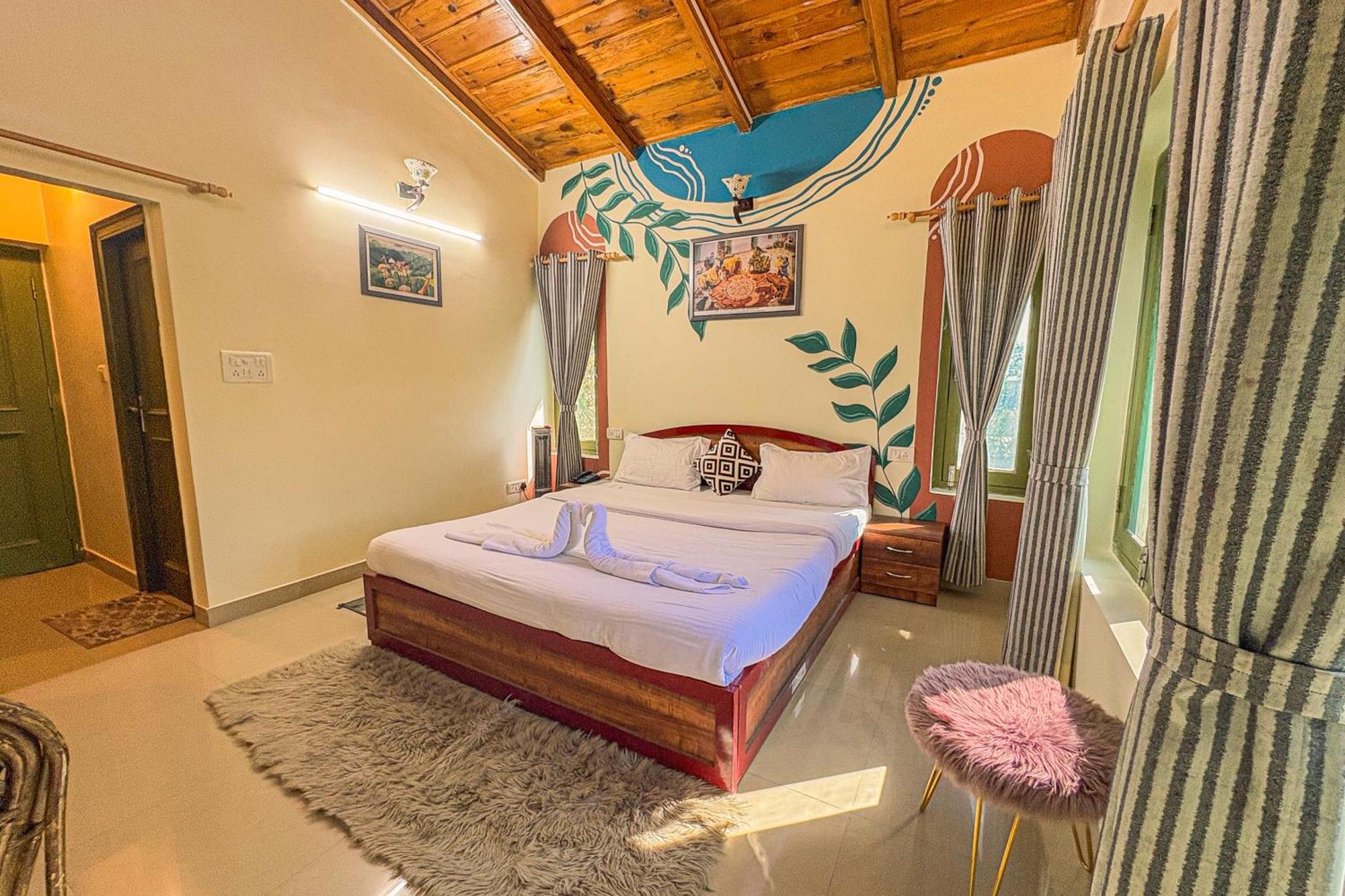 Thehimalayanliving Whistling Pines Otel Mukteshwar Dış mekan fotoğraf