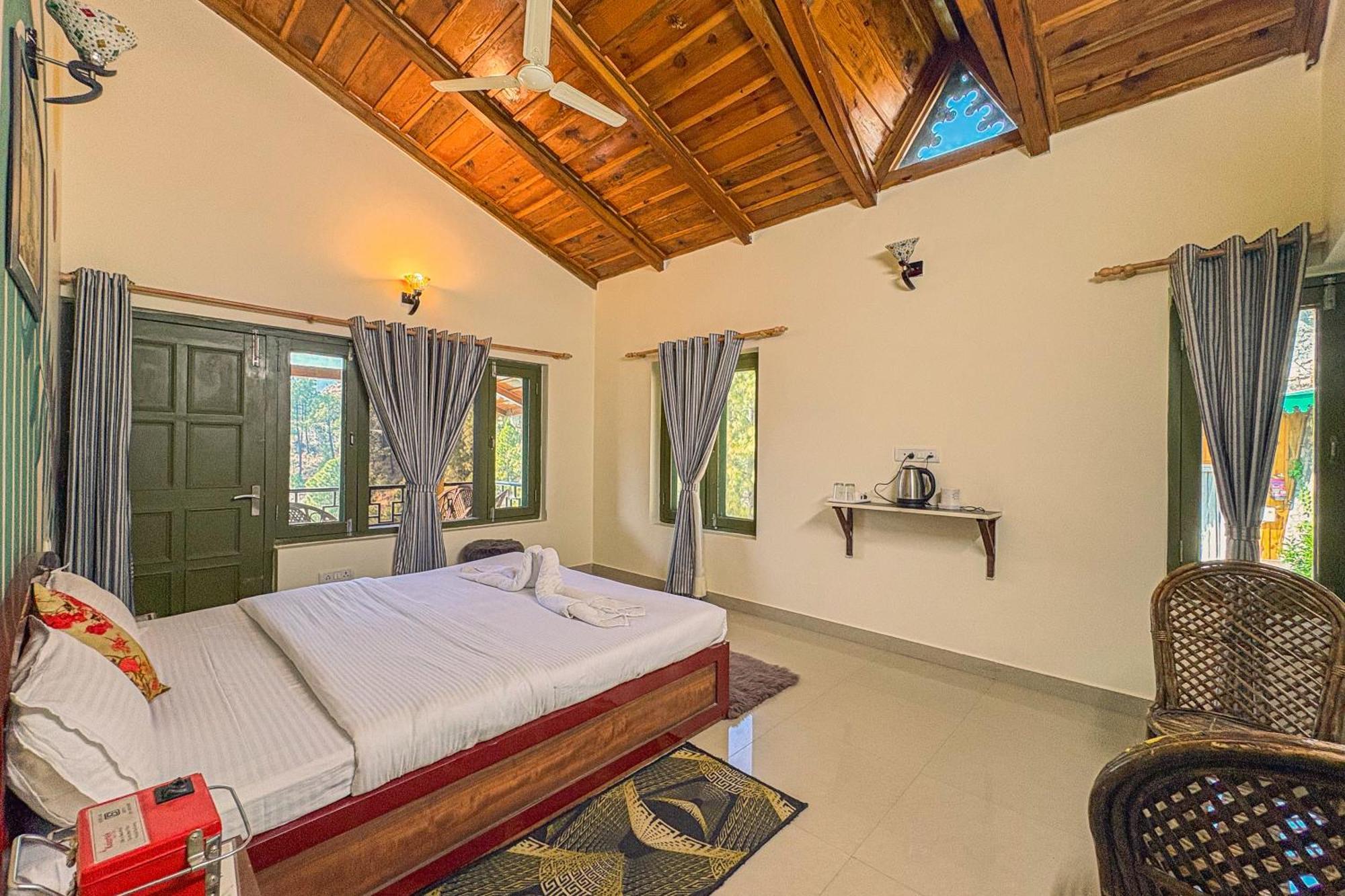 Thehimalayanliving Whistling Pines Otel Mukteshwar Dış mekan fotoğraf