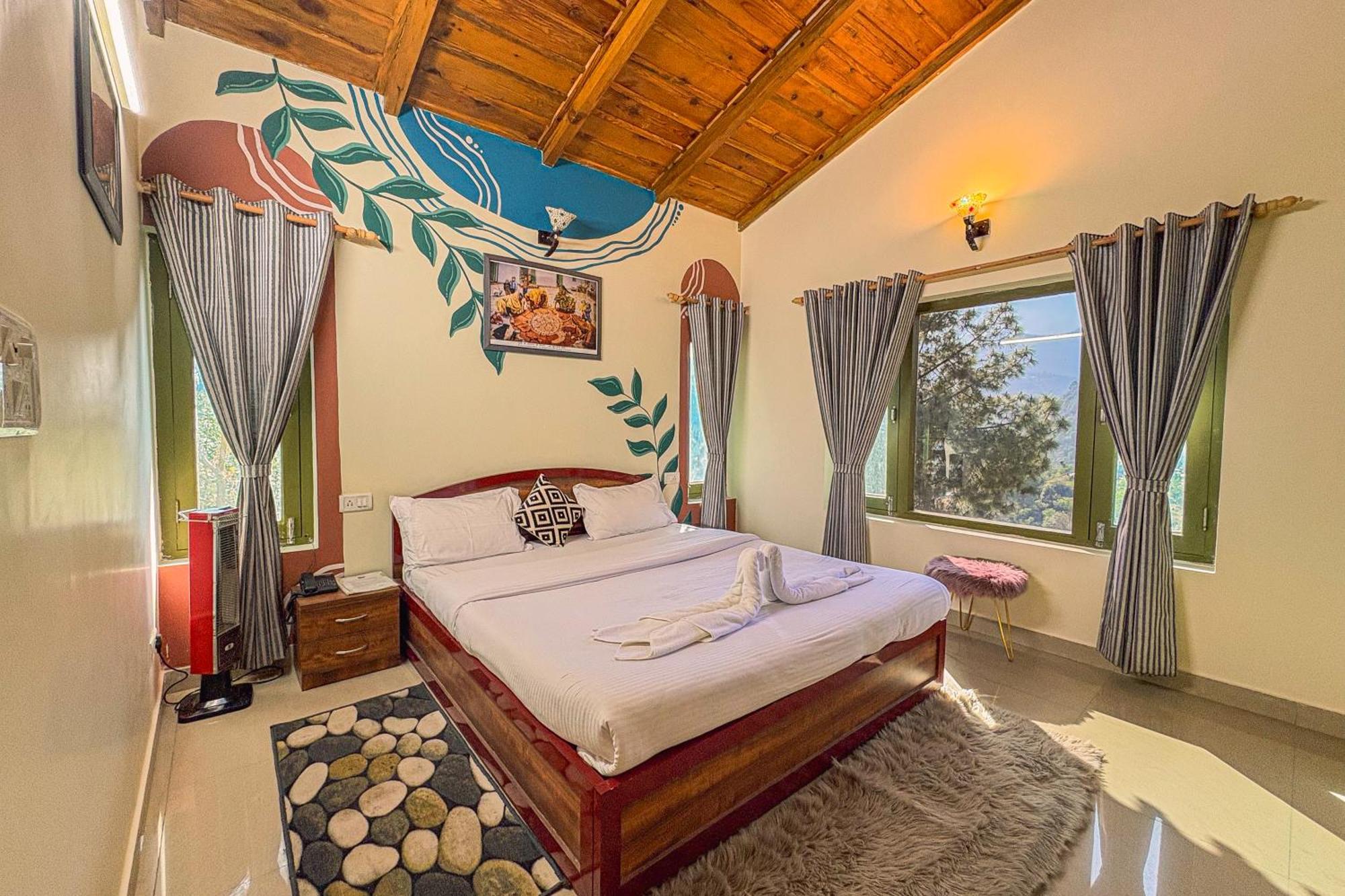 Thehimalayanliving Whistling Pines Otel Mukteshwar Dış mekan fotoğraf