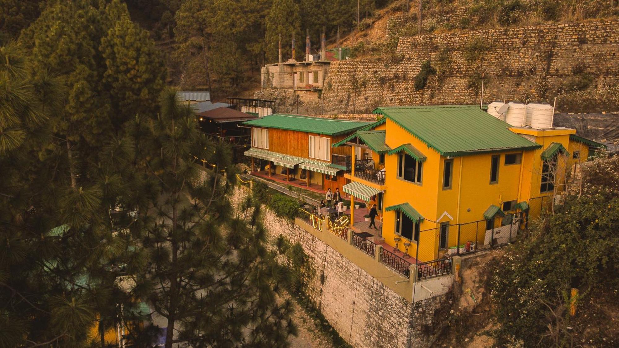 Thehimalayanliving Whistling Pines Otel Mukteshwar Dış mekan fotoğraf